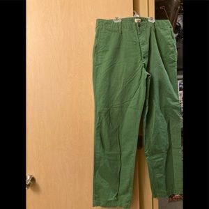 Men’s green khakis